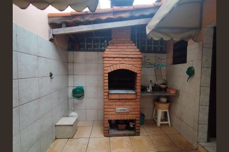 Casa à venda com 139m², 3 quartos e 3 vagas Casa à venda com 139m², 3 quartos e 3 vagasChurrasqueira