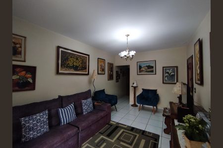 Casa à venda com 139m², 3 quartos e 3 vagas Casa à venda com 139m², 3 quartos e 3 vagasSala