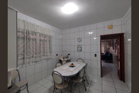 Casa à venda com 139m², 3 quartos e 3 vagas Casa à venda com 139m², 3 quartos e 3 vagasCopa