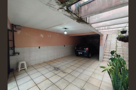 Casa à venda com 139m², 3 quartos e 3 vagas Casa à venda com 139m², 3 quartos e 3 vagasGaragem