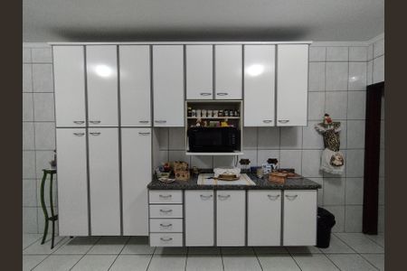 Casa à venda com 139m², 3 quartos e 3 vagas Casa à venda com 139m², 3 quartos e 3 vagasCozinha