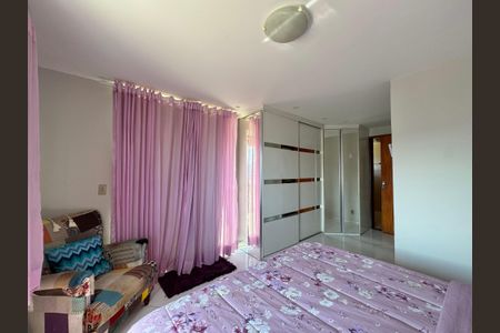 Apartamento à venda com 190m², 3 quartos e 2 vagas Apartamento à venda com 190m², 3 quartos e 2 vagasSuíte 1