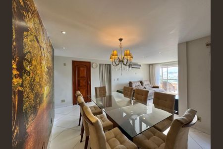 Apartamento à venda com 190m², 3 quartos e 2 vagas Apartamento à venda com 190m², 3 quartos e 2 vagasSala