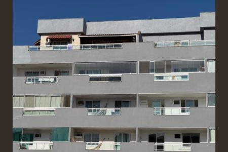 Apartamento à venda com 190m², 3 quartos e 2 vagas Apartamento à venda com 190m², 3 quartos e 2 vagasPlaquinha Quinto Andar