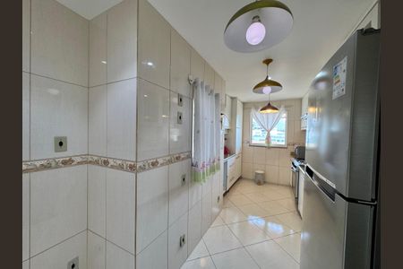 Apartamento à venda com 190m², 3 quartos e 2 vagas Apartamento à venda com 190m², 3 quartos e 2 vagasCozinha