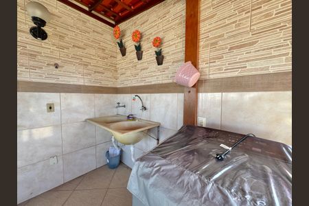 Apartamento à venda com 190m², 3 quartos e 2 vagas Apartamento à venda com 190m², 3 quartos e 2 vagasÁrea de Serviço