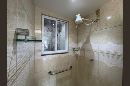 Apartamento à venda com 190m², 3 quartos e 2 vagas Apartamento à venda com 190m², 3 quartos e 2 vagasSuíte 1 - Banheiro