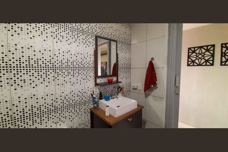 Casa à venda com 345m², 7 quartos e 2 vagas Casa à venda com 345m², 7 quartos e 2 vagasCasa 1 - Banheiro