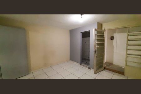 Casa à venda com 345m², 7 quartos e 2 vagas Casa à venda com 345m², 7 quartos e 2 vagasCasa 2 - Suíte