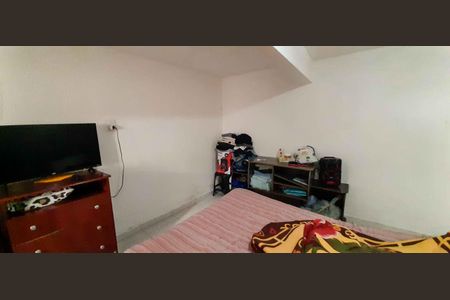 Casa à venda com 345m², 7 quartos e 2 vagas Casa à venda com 345m², 7 quartos e 2 vagasCasa 4 - Quarto