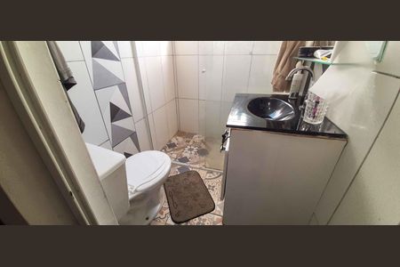 Casa à venda com 345m², 7 quartos e 2 vagas Casa à venda com 345m², 7 quartos e 2 vagasCasa 3 - Banheiro da Suíte