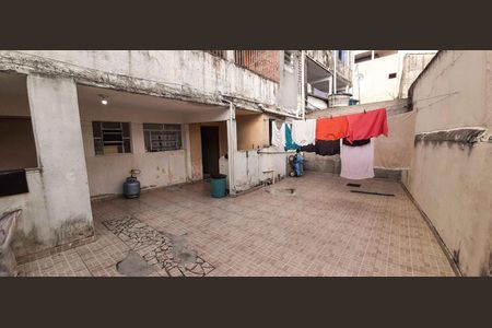 Casa à venda com 345m², 7 quartos e 2 vagas Casa à venda com 345m², 7 quartos e 2 vagasCasa 4 - Quintal