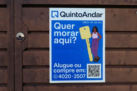 Casa à venda com 110m², 2 quartos e 2 vagas Casa à venda com 110m², 2 quartos e 2 vagasPlaca