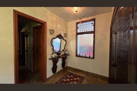 Casa para alugar com 485m², 4 quartos e 4 vagas Casa para alugar com 485m², 4 quartos e 4 vagasSala