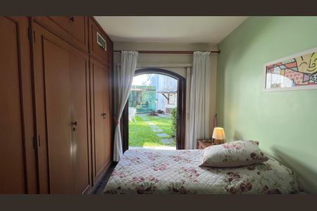 Casa para alugar com 485m², 4 quartos e 4 vagas Casa para alugar com 485m², 4 quartos e 4 vagasQuarto 3