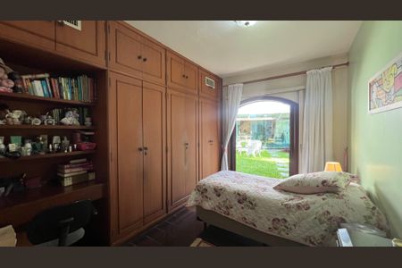 Casa para alugar com 485m², 4 quartos e 4 vagas Casa para alugar com 485m², 4 quartos e 4 vagasQuarto 3