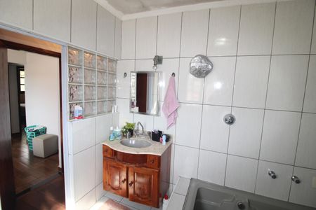 Casa à venda com 186m², 3 quartos e 1 vagaBanheiro 2