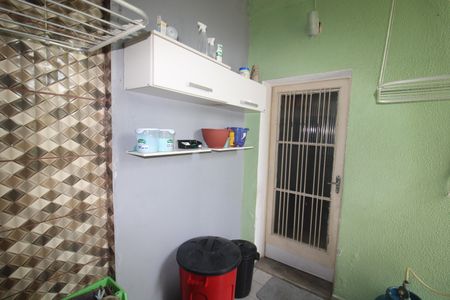 Casa à venda com 186m², 3 quartos e 1 vagaÁrea de Serviço