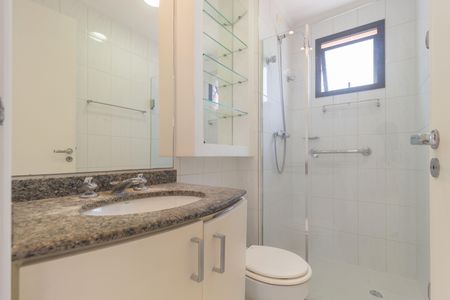 Apartamento para alugar com 105m², 2 quartos e 3 vagas Apartamento para alugar com 105m², 2 quartos e 3 vagasBanheiro - Suíte 2