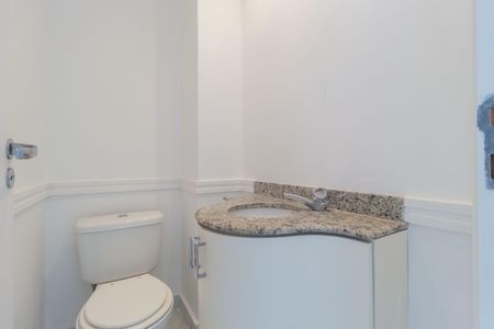 Apartamento para alugar com 105m², 2 quartos e 3 vagas Apartamento para alugar com 105m², 2 quartos e 3 vagasLavabo