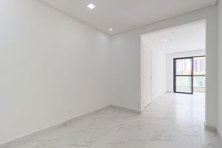 Apartamento para alugar com 105m², 2 quartos e 3 vagas Apartamento para alugar com 105m², 2 quartos e 3 vagasSala de Jantar