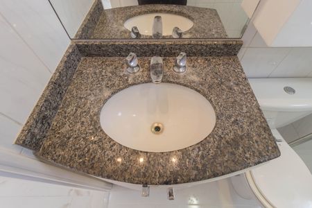 Apartamento para alugar com 105m², 2 quartos e 3 vagas Apartamento para alugar com 105m², 2 quartos e 3 vagasDetalhe Banheiro - Suíte 2