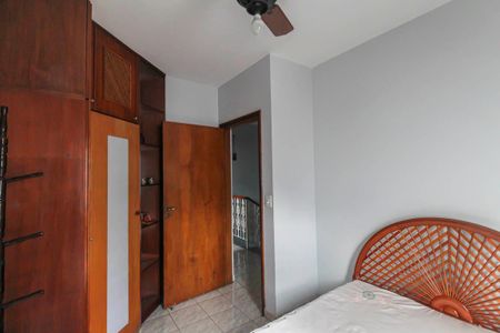 Casa à venda com 206m², 4 quartos e 3 vagas Casa à venda com 206m², 4 quartos e 3 vagasQuarto 3