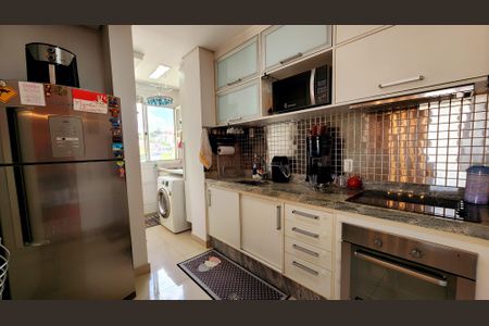 Apartamento à venda com 75m², 3 quartos e 1 vaga Apartamento à venda com 75m², 3 quartos e 1 vagaCozinha e Área de Serviço