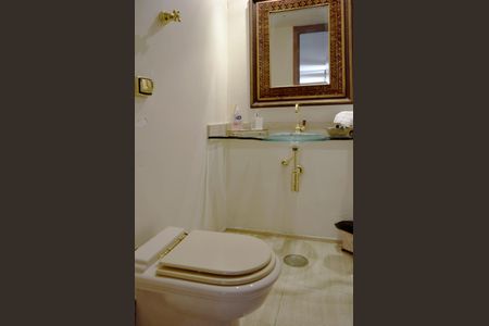 Casa à venda com 535m², 4 quartos e 4 vagasLavabo