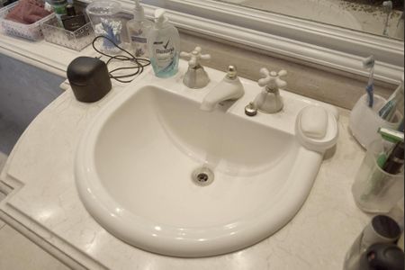 Casa à venda com 535m², 4 quartos e 4 vagasBanheiro da Suíte 3