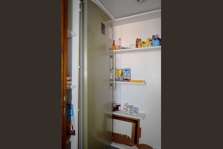 Casa à venda com 535m², 4 quartos e 4 vagasCozinha - despensa