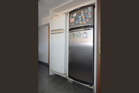 Casa à venda com 535m², 4 quartos e 4 vagasCozinha