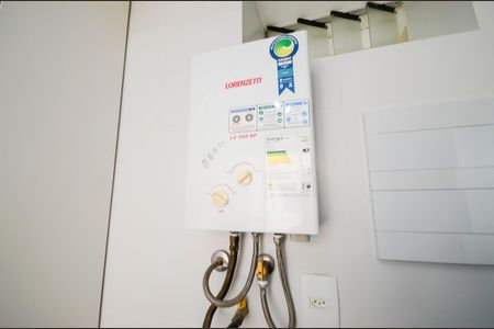 Apartamento à venda com 77m², 2 quartos e 1 vaga Apartamento à venda com 77m², 2 quartos e 1 vagaÁrea de Serviço