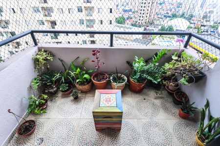 Apartamento à venda com 69m², 3 quartos e 1 vaga Apartamento à venda com 69m², 3 quartos e 1 vagaVaranda