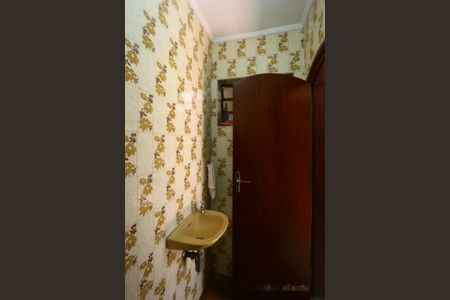 Casa à venda com 442m², 3 quartos e 4 vagas Casa à venda com 442m², 3 quartos e 4 vagasBanheiro de Serviço