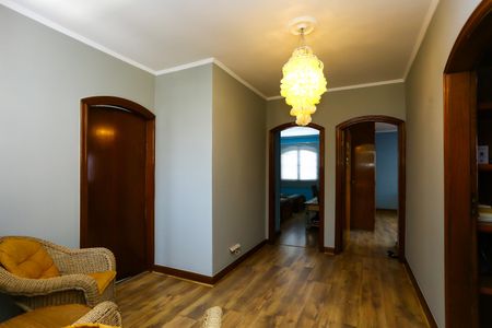 Casa à venda com 442m², 3 quartos e 4 vagas Casa à venda com 442m², 3 quartos e 4 vagashall dos quartos