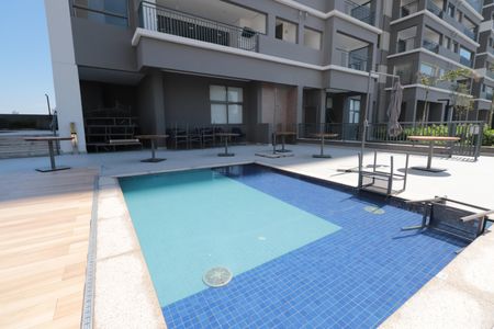 Apartamento para alugar com 29m², 1 quarto e sem vagaÁrea comum - Piscina