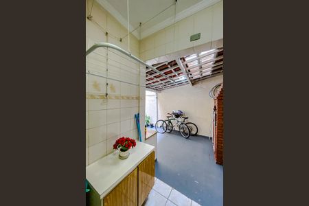 Casa à venda com 140m², 3 quartos e 2 vagasÁrea de Serviço