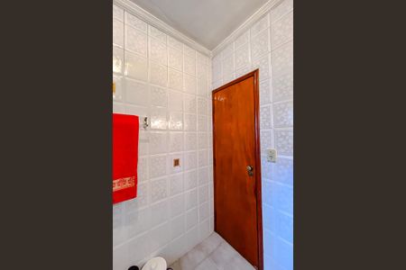 Casa à venda com 140m², 3 quartos e 2 vagasBanheiro