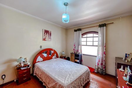 Casa à venda com 140m², 3 quartos e 2 vagasQuarto 3