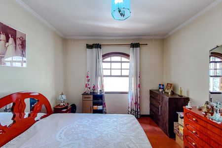 Casa à venda com 140m², 3 quartos e 2 vagasQuarto 3