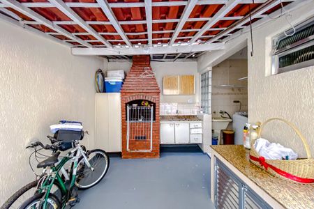 Casa à venda com 140m², 3 quartos e 2 vagasÁrea externa