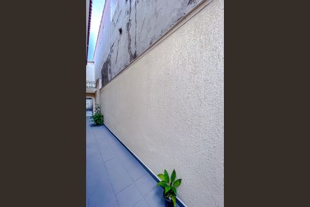 Casa à venda com 140m², 3 quartos e 2 vagasÁrea externa
