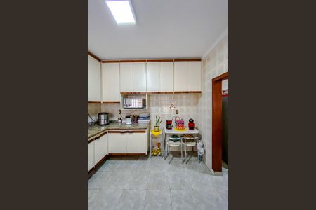 Casa à venda com 140m², 3 quartos e 2 vagasCozinha