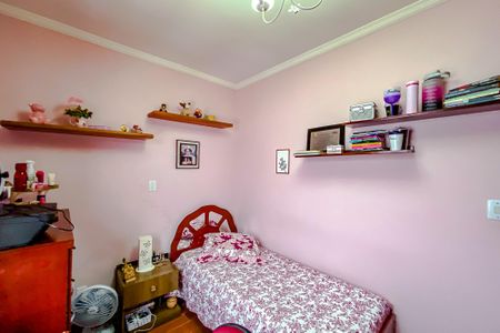 Casa à venda com 140m², 3 quartos e 2 vagasQuarto 2