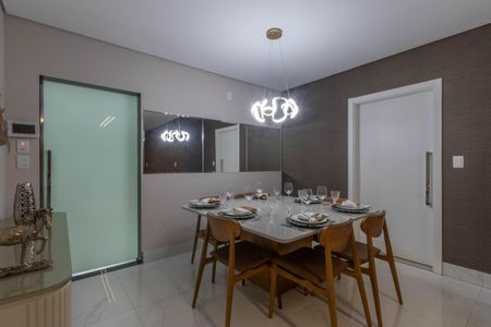 Apartamento à venda com 129m², 3 quartos e 3 vagas Apartamento à venda com 129m², 3 quartos e 3 vagasSala