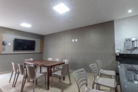 Apartamento à venda com 129m², 3 quartos e 3 vagas Apartamento à venda com 129m², 3 quartos e 3 vagasÁrea comum - Espaço Gourmet