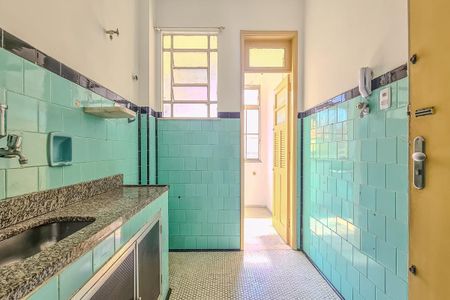 Apartamento à venda com 65m², 2 quartos e sem vaga Apartamento à venda com 65m², 2 quartos e sem vagaCozinha