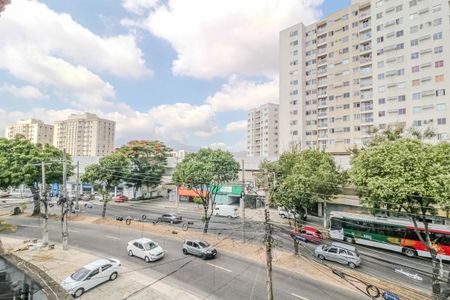Apartamento à venda com 65m², 2 quartos e sem vaga Apartamento à venda com 65m², 2 quartos e sem vagaSala vista