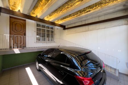 Casa à venda com 144m², 3 quartos e 2 vagas Casa à venda com 144m², 3 quartos e 2 vagasÁrea comum